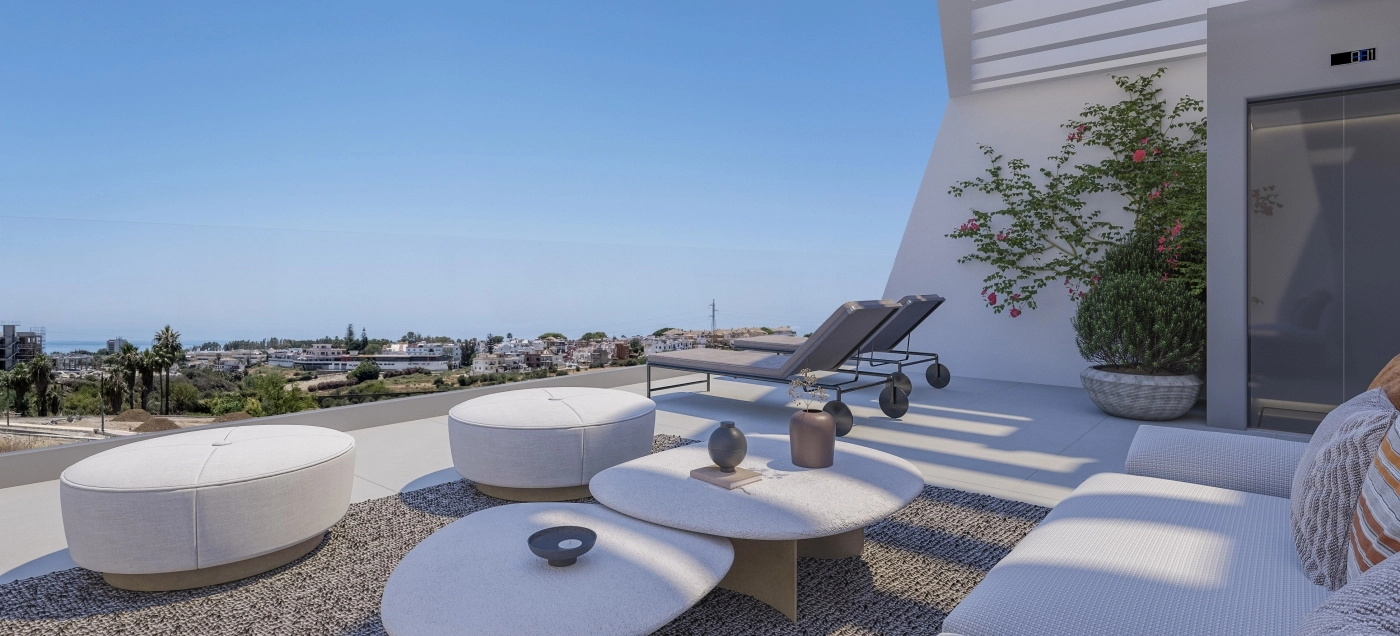 Relax and entertain on the spacious rooftop solarium, offering beautiful views of the Costa del Sol.