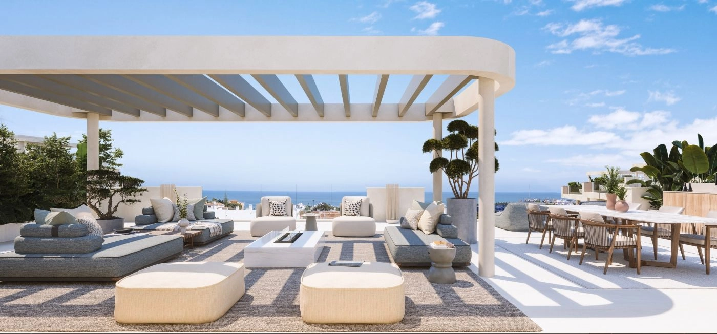 Imagine relaxing or entertaining on this expansive penthouse terrace, offering breathtaking sea views on the Costa del Sol.
