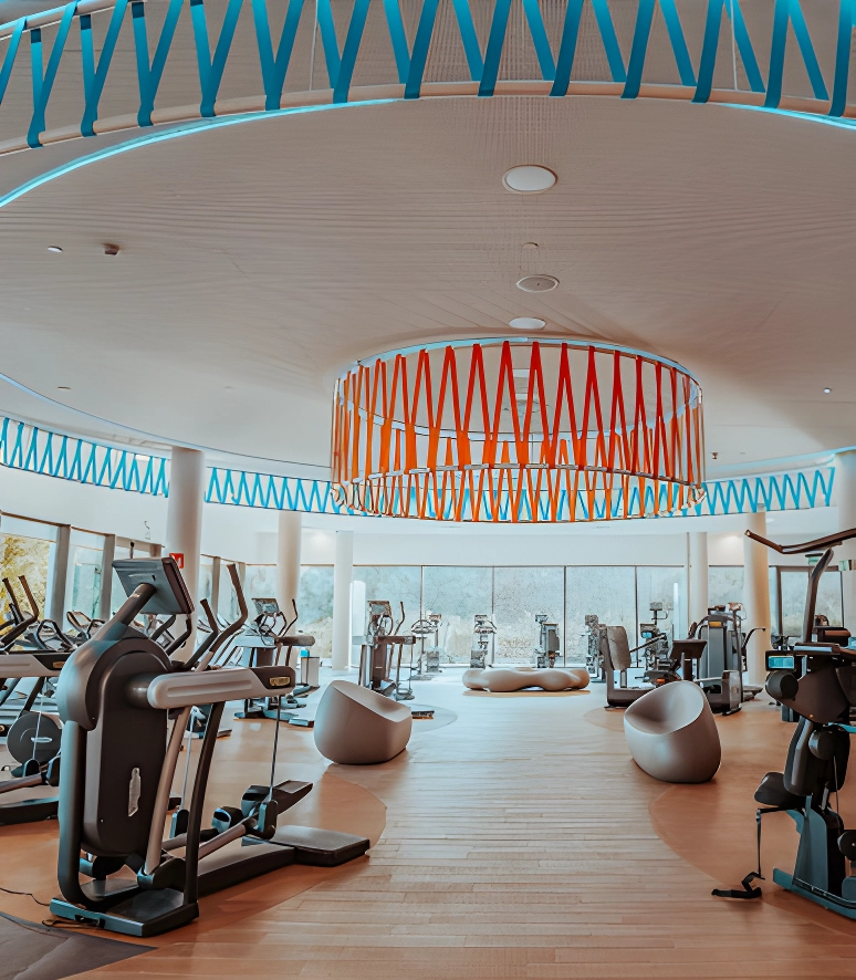 Maintain your fitness routine in the state-of-the-art Higueron Sport Club, available to residents.